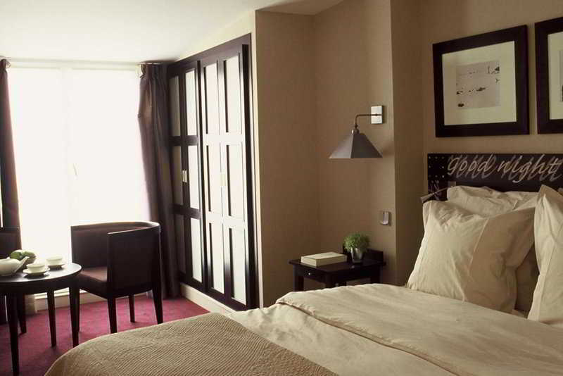 Hotel Le Senat Paris Zimmer foto